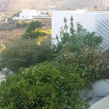 Itia 1 Serifos Town