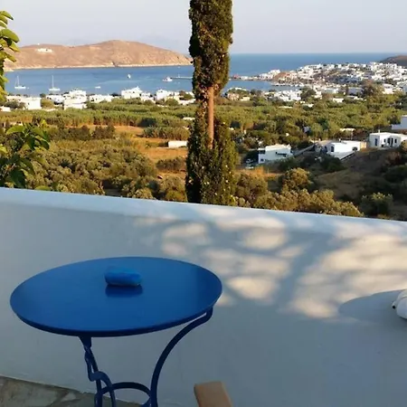 Itia 1 Serifos Town